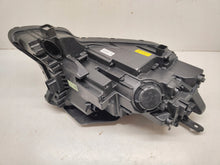 Load image into Gallery viewer, Frontscheinwerfer Kia Sorento 92101P2120 LED Links Scheinwerfer Headlight SCH4309145337ei