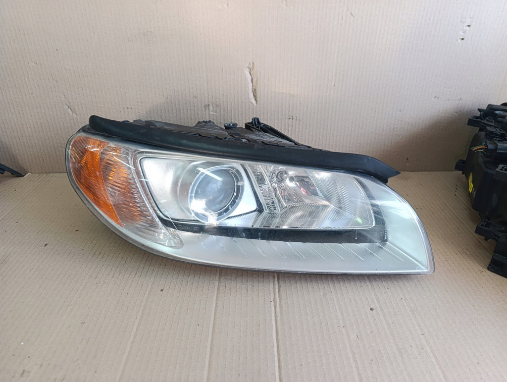 Frontscheinwerfer Volvo Xc70 31214348 Xenon Ein Stück (Rechts oder Links)
