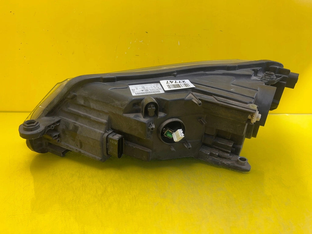 Frontscheinwerfer Skoda Superb III 3V1941016B Xenon Rechts Headlight