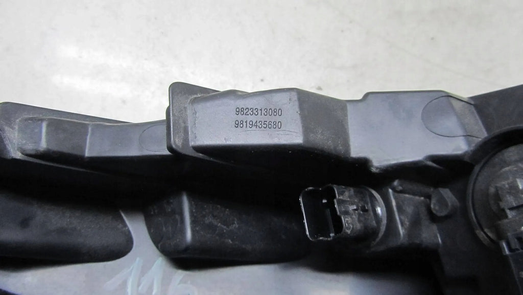 Frontscheinwerfer Citroën C3 III 9823313080 LED Links Scheinwerfer Headlight