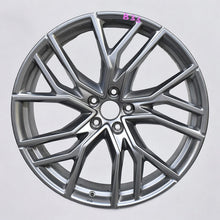 Laden Sie das Bild in den Galerie-Viewer, 1x Alufelge 21 Zoll 8.5&quot; 5x112 40ET 89A601025P Audi E-Tron Rim Wheel