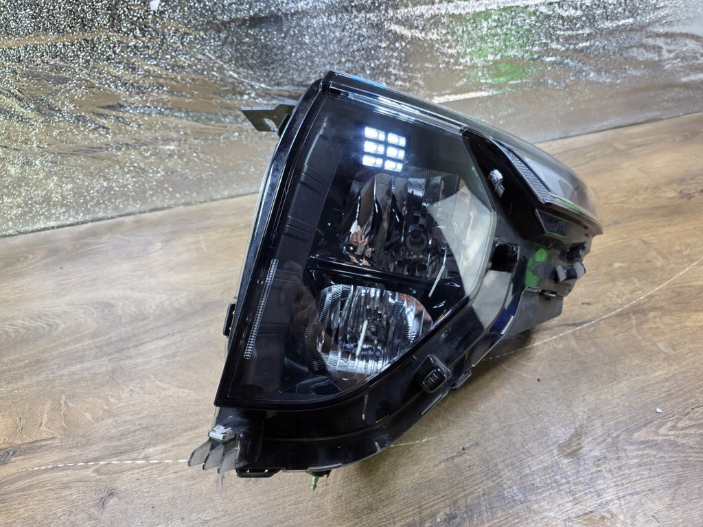 Frontscheinwerfer Ford Transit Courier R2X613E015AE Links Scheinwerfer Headlight SCH9467513616bu