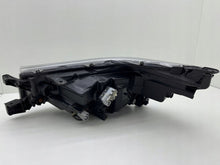 Laden Sie das Bild in den Galerie-Viewer, Frontscheinwerfer Toyota Hilux VIII RCD25398 Rechts Scheinwerfer Headlight SCH5851306413du
