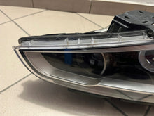 Load image into Gallery viewer, Frontscheinwerfer Hyundai I30 III 92102-G4100 Links Scheinwerfer Headlight