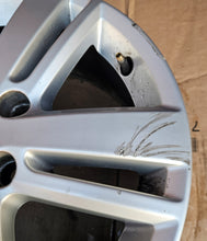 Load image into Gallery viewer, 1x Alufelge 16 Zoll 6.5" 5x112 50ET Glanz Silber 5K0601025AM VW Golf Touran FEL4198203998rx