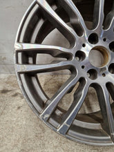 Laden Sie das Bild in den Galerie-Viewer, 1x Alufelge 19 Zoll 8.0" 5x120 36ET 7845882 BMW 1 F20 Rim Wheel FEL9354608862qk