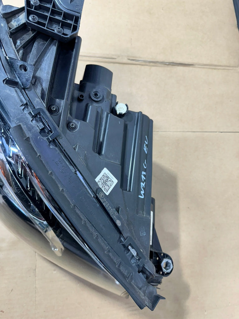 Frontscheinwerfer Mercedes-Benz W213 A2139064004 Rechts Scheinwerfer Headlight SCH5171510412yz