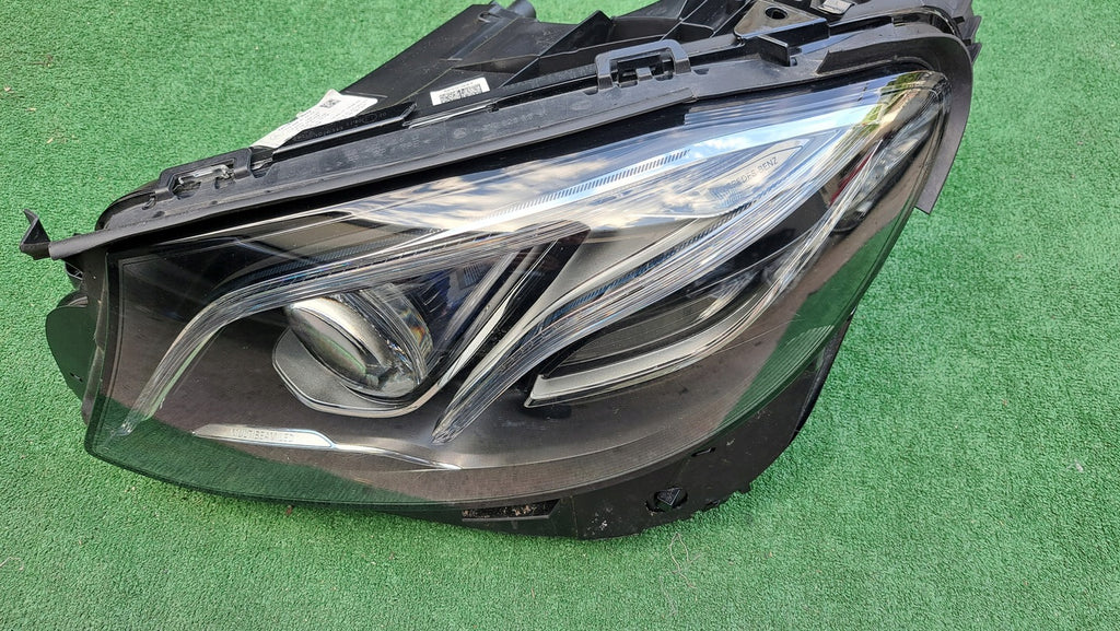Frontscheinwerfer Mercedes-Benz W213 A2139064704KZ LED Links Headlight SCH5746534410or