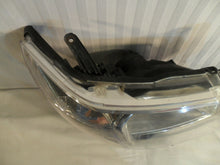 Laden Sie das Bild in den Galerie-Viewer, Frontscheinwerfer Toyota Hilux Rechts Scheinwerfer Headlight SCH2482994734vw