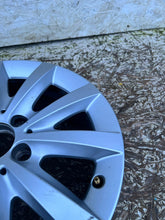 Load image into Gallery viewer, 1x Alufelge 16 Zoll 6.5" 5x112 A2464010500 Mercedes-Benz Rim Wheel FEL1680391875ek