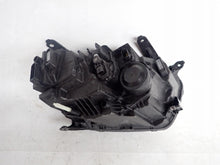 Laden Sie das Bild in den Galerie-Viewer, Frontscheinwerfer Dacia Duster 260602465R Full LED Links Scheinwerfer Headlight