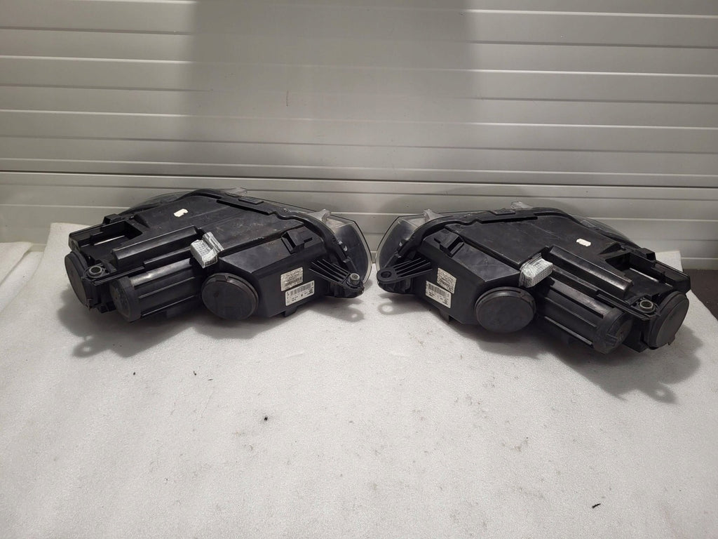 Frontscheinwerfer VW Scirocco 1K8941005G Ein Satz Scheinwerfer Headlight SCH3338663050zx