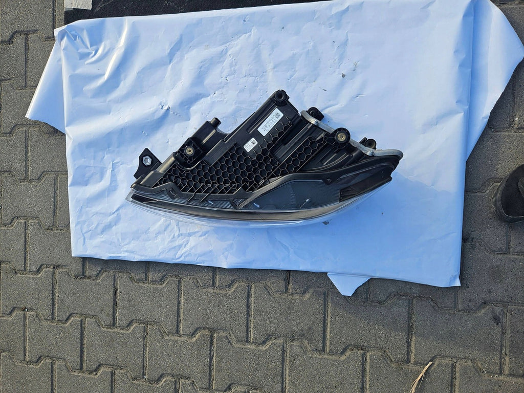 Frontscheinwerfer VW Caddy 2K8941035AA 12041150000 Vorderseite Headlight SCH7953895410wt