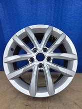 Laden Sie das Bild in den Galerie-Viewer, 1x Alufelge 16 Zoll 3G0601025BM VW Passat B8 Rim Wheel FEL2764893557bx