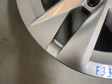 Laden Sie das Bild in den Galerie-Viewer, 1x Alufelge 17 Zoll 7.0&quot; 5x112 46ET 5E3601025E Skoda Octavia Iv Rim Wheel