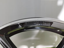 Laden Sie das Bild in den Galerie-Viewer, 1x Alufelge 19 Zoll 8.0" 5x112 43ET A2134012000 Mercedes-Benz Rim Wheel FEL3658942822hv