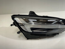 Laden Sie das Bild in den Galerie-Viewer, Frontscheinwerfer Volvo V60 S60 32228810 LED Rechts Scheinwerfer Headlight SCH7841173929ps