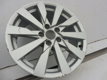 Laden Sie das Bild in den Galerie-Viewer, 1x Alufelge 17 Zoll 7.5&quot; 5x112 43ET 8V0601025DE Audi Rim Wheel