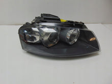 Load image into Gallery viewer, Frontscheinwerfer Audi A3 8P0941004M 1307329066 Xenon Rechts Headlight SCH2045664221wt