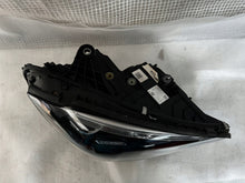 Laden Sie das Bild in den Galerie-Viewer, Frontscheinwerfer Mercedes-Benz W206 A2069067203 Full LED Rechts Headlight SCH9578258991lh