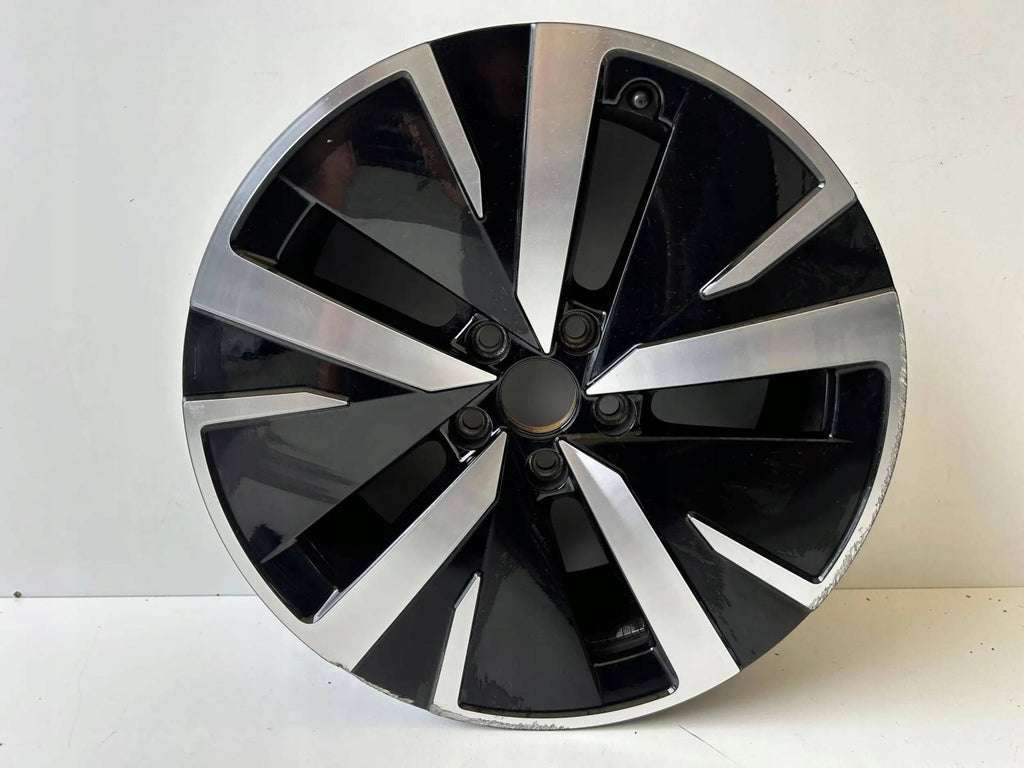 1x Alufelge 18 Zoll 3J0601025D VW Passat Rim Wheel FEL5110567622gs