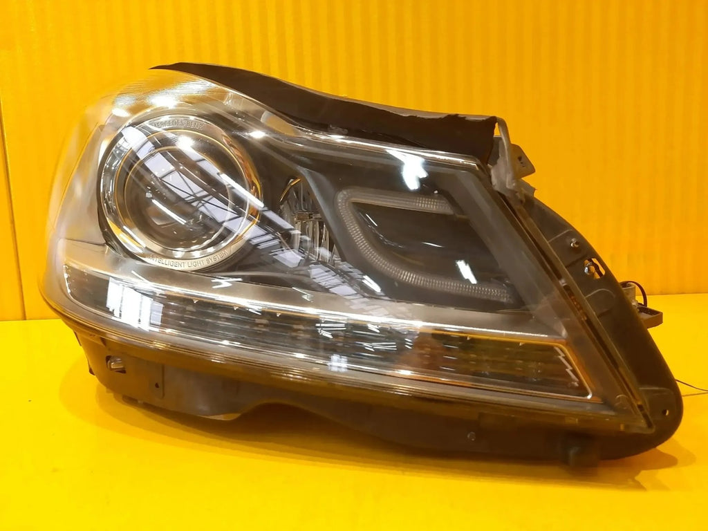 Frontscheinwerfer Mercedes-Benz W204 A2048205659 Xenon Rechts Headlight