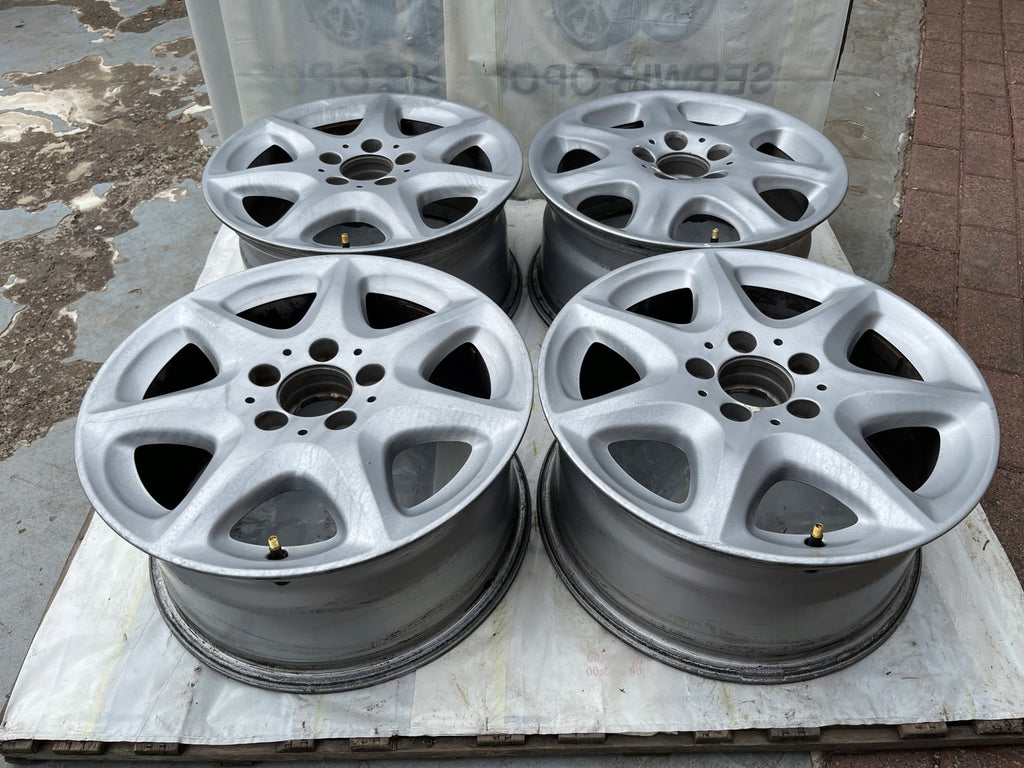 4x Alufelge 16 Zoll 7.5" 5x112 46ET Glanz Silber A2204012302 Mercedes-Benz