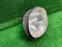 Laden Sie das Bild in den Galerie-Viewer, Frontscheinwerfer Mercedes-Benz W251 Links Scheinwerfer Headlight