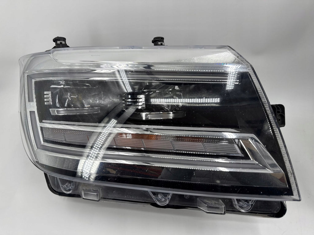 Frontscheinwerfer VW Crafter 7C1941036B Ein Stück (Rechts oder Links) Headlight SCH7359966773ow