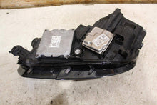 Laden Sie das Bild in den Galerie-Viewer, Frontscheinwerfer Audi A4 8W0941034 Rechts Scheinwerfer Headlight