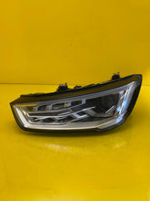 Load image into Gallery viewer, Frontscheinwerfer Audi A1 8XA941005 Xenon Ein Stück (Rechts oder Links)