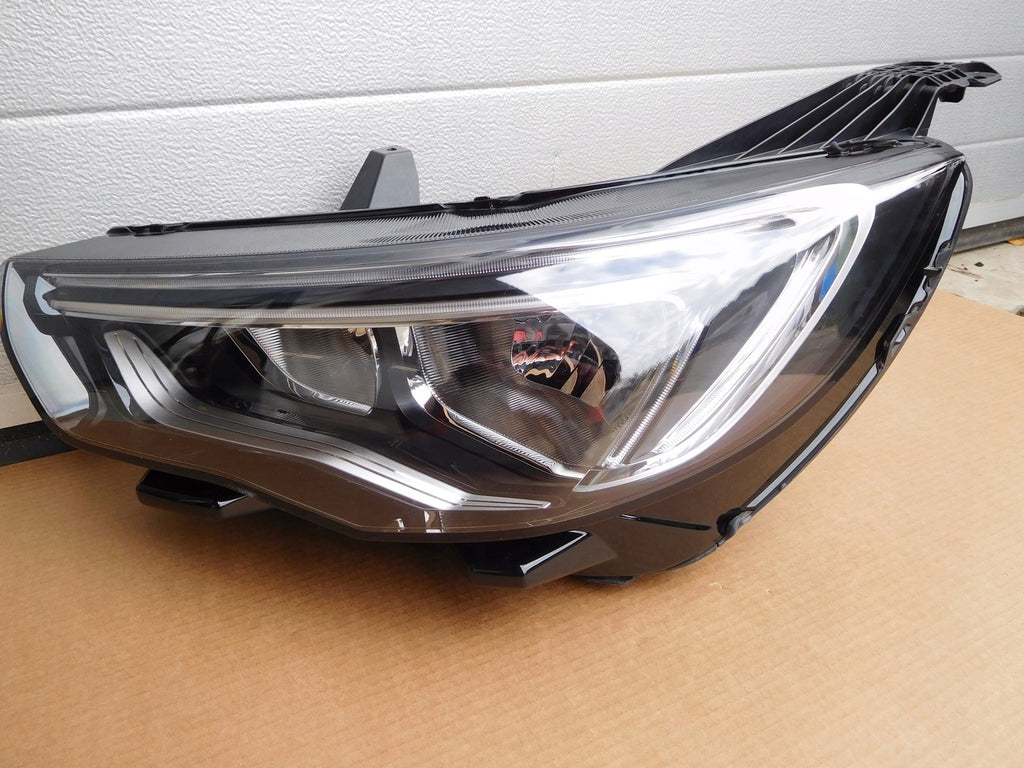 Frontscheinwerfer Opel Grandland X YP00015780 LED Links Scheinwerfer Headlight