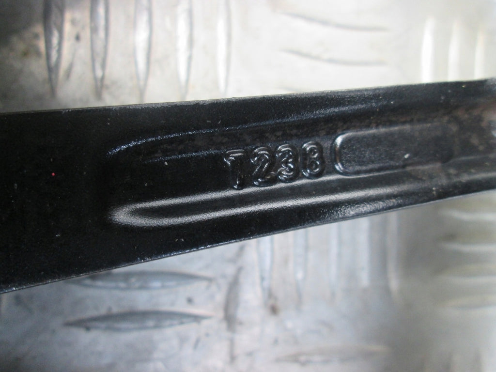 1x Alufelge 18 Zoll 8.0" 5x120 34ET Glanz Silber BMW 1 Rim Wheel