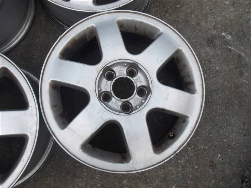 4x Alufelge 15 Zoll 6.0" 5x100 38ET 8L0601025F Audi A3 Rim Wheel