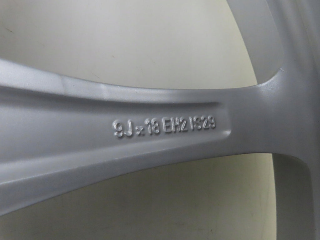 1x Alufelge 18 Zoll 9.0" 5x120 29ET Silber 2284906 BMW F80 Rim Wheel FEL1164670024rh