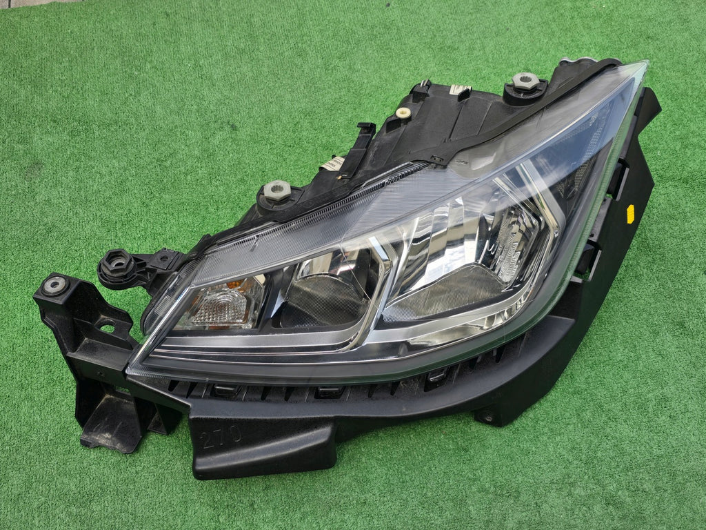 Frontscheinwerfer Seat Arona 6F1941015B LED Links Scheinwerfer Headlight