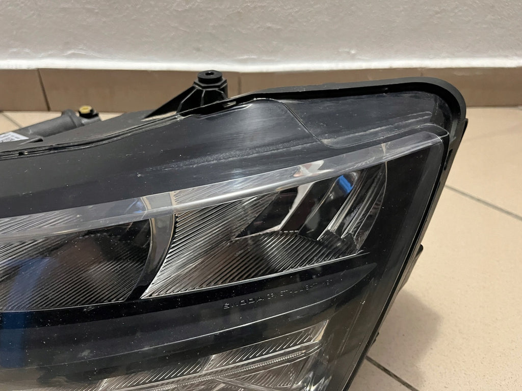 Frontscheinwerfer Skoda Scala 657941015 LED Links Scheinwerfer Headlight SCH4808268726qa