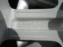 Load image into Gallery viewer, 1x Alufelge 17 Zoll 6.0" 5x112 45ET Glanz Silber 3C0601025M VW Scirocco Passat FEL4031070824fx