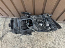 Load image into Gallery viewer, Frontscheinwerfer Audi A4 B8 8K0941029AJ Xenon Links Scheinwerfer Headlight SCH7368948881aa