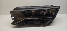 Laden Sie das Bild in den Galerie-Viewer, Frontscheinwerfer Skoda Octavia IV 5E4941009 LED Links Scheinwerfer Headlight SCH4088077730if