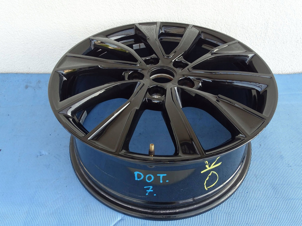 1x Alufelge 18 Zoll 5x120 7T0601025E VW Multivan T7 Caravelle Rim Wheel FEL8327056500or