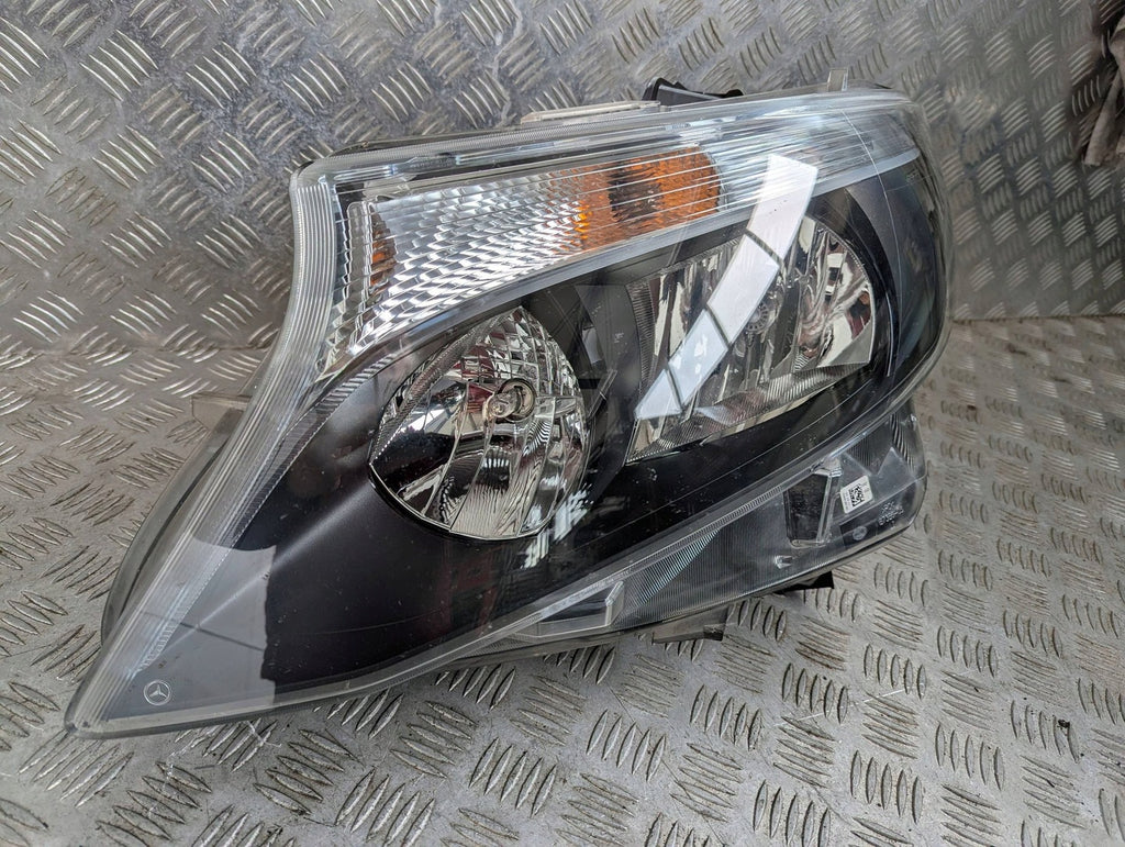 Frontscheinwerfer Mercedes-Benz Vito W447 A4479067700 Links Headlight SCH6816796411rw