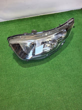 Laden Sie das Bild in den Galerie-Viewer, Frontscheinwerfer Iveco Daily IV 05802476874 Links Scheinwerfer Headlight SCH2079385152je