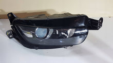 Laden Sie das Bild in den Galerie-Viewer, Frontscheinwerfer Citroën C4 Picasso II 9677217480 LED Rechts Headlight SCH2554184916mo