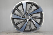 Laden Sie das Bild in den Galerie-Viewer, 1x Alufelge 18 Zoll 7.5&quot; 5x112 51ET -5F0601025E Saab Rim Wheel