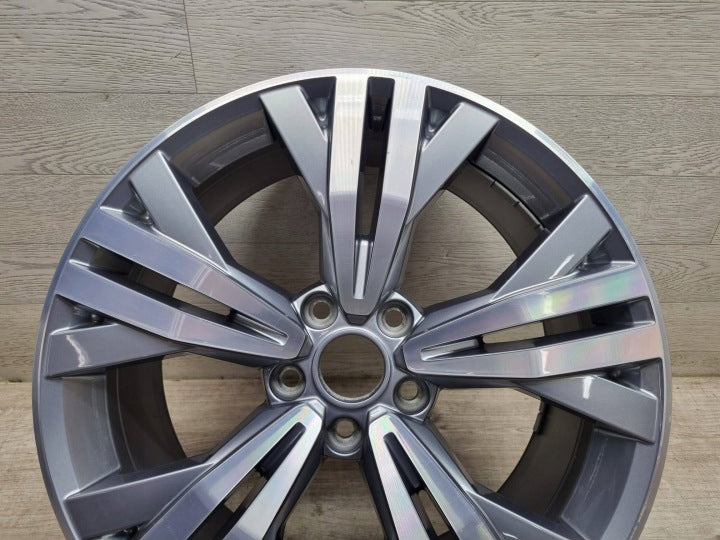 1x Alufelge 18 Zoll 5x112 3G0601025AA VW Passat B8 Rim Wheel FEL3200277112zh