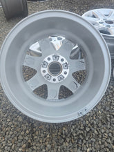 Load image into Gallery viewer, 1x Alufelge 16 Zoll 7.0" 5x120 6796201 BMW Rim Wheel FEL7335531743rt