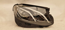 Laden Sie das Bild in den Galerie-Viewer, Frontscheinwerfer Mercedes-Benz A2139064004 LED Rechts Scheinwerfer Headlight