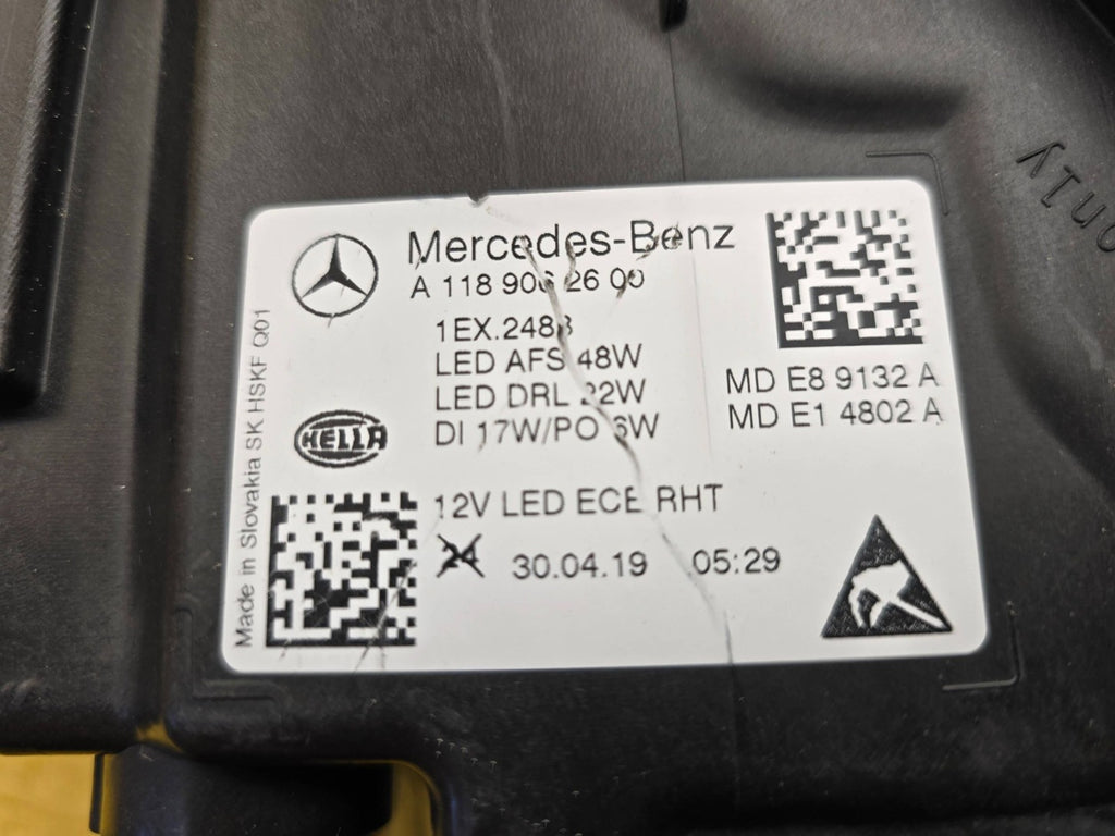 Frontscheinwerfer Mercedes-Benz Cla A1189062600 LED Rechts Headlight SCH7461935423zr