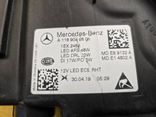 Laden Sie das Bild in den Galerie-Viewer, Frontscheinwerfer Mercedes-Benz Cla A1189062600 LED Rechts Headlight SCH7461935423zr